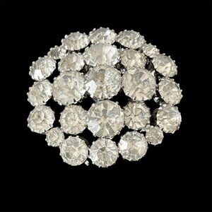 Vintage KARU ARKE Rhinestone Brooch // 1.75" Diameter // Signed
